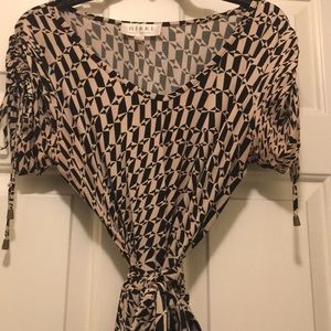 nikki poulos Dresses - Graphic print cream and black dress nikki poulos Dresses - Graphic print cream and black dress